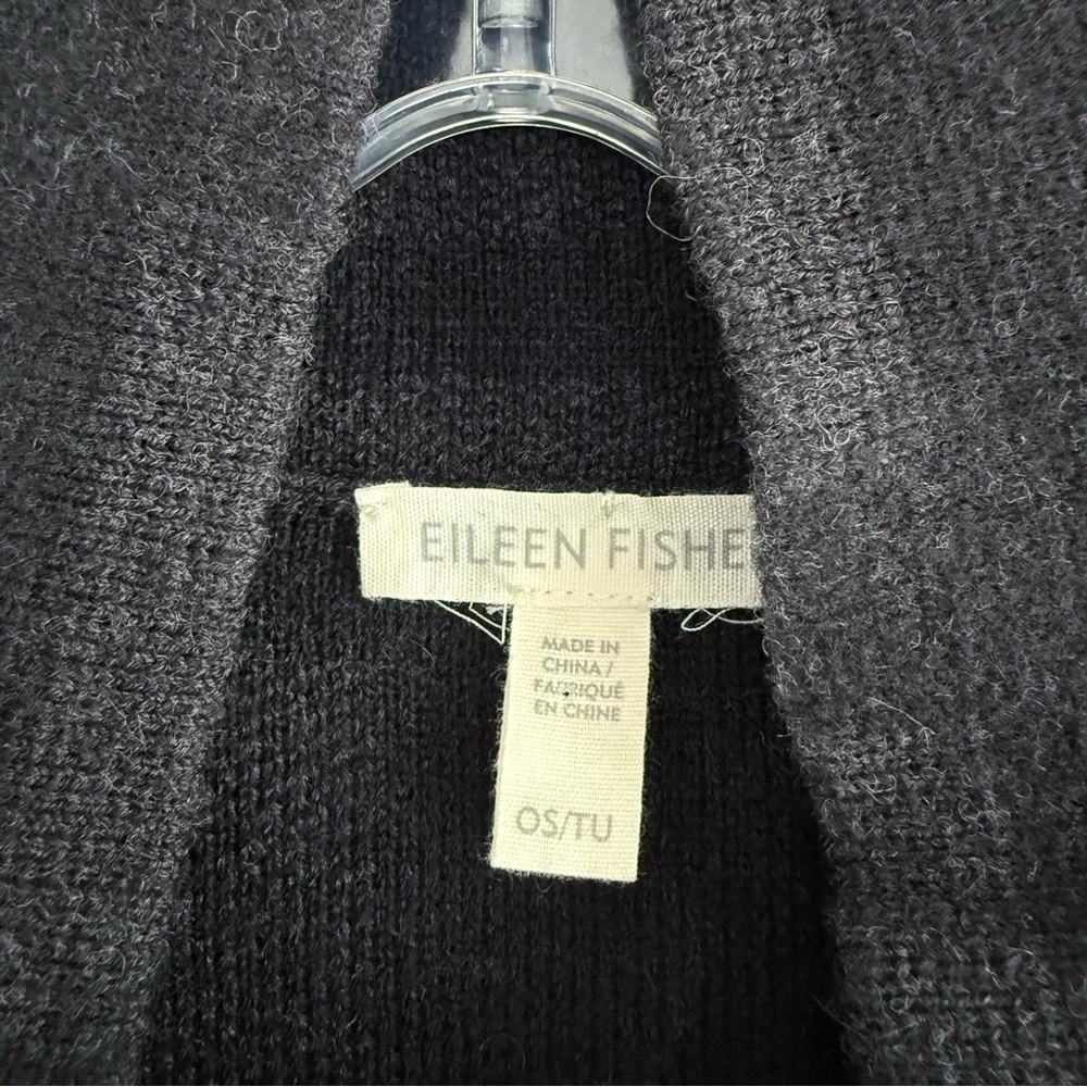 Eileen Fisher Wool Plaid Poncho Cape Wrap Gray Black Check Button Neck One Size - Picture 7 of 16